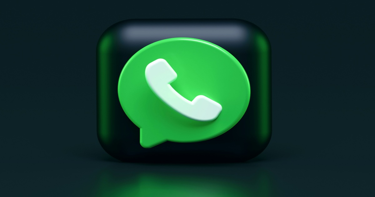 logo whatsapp in primo piano