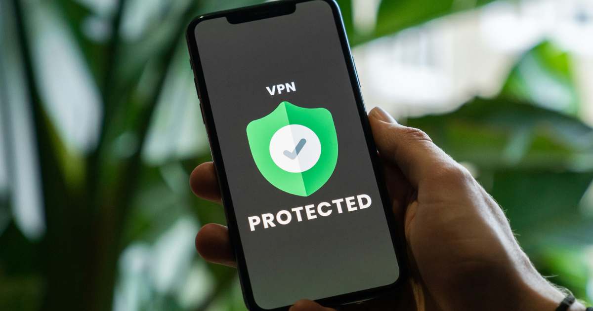 cellulare con schermata VPN